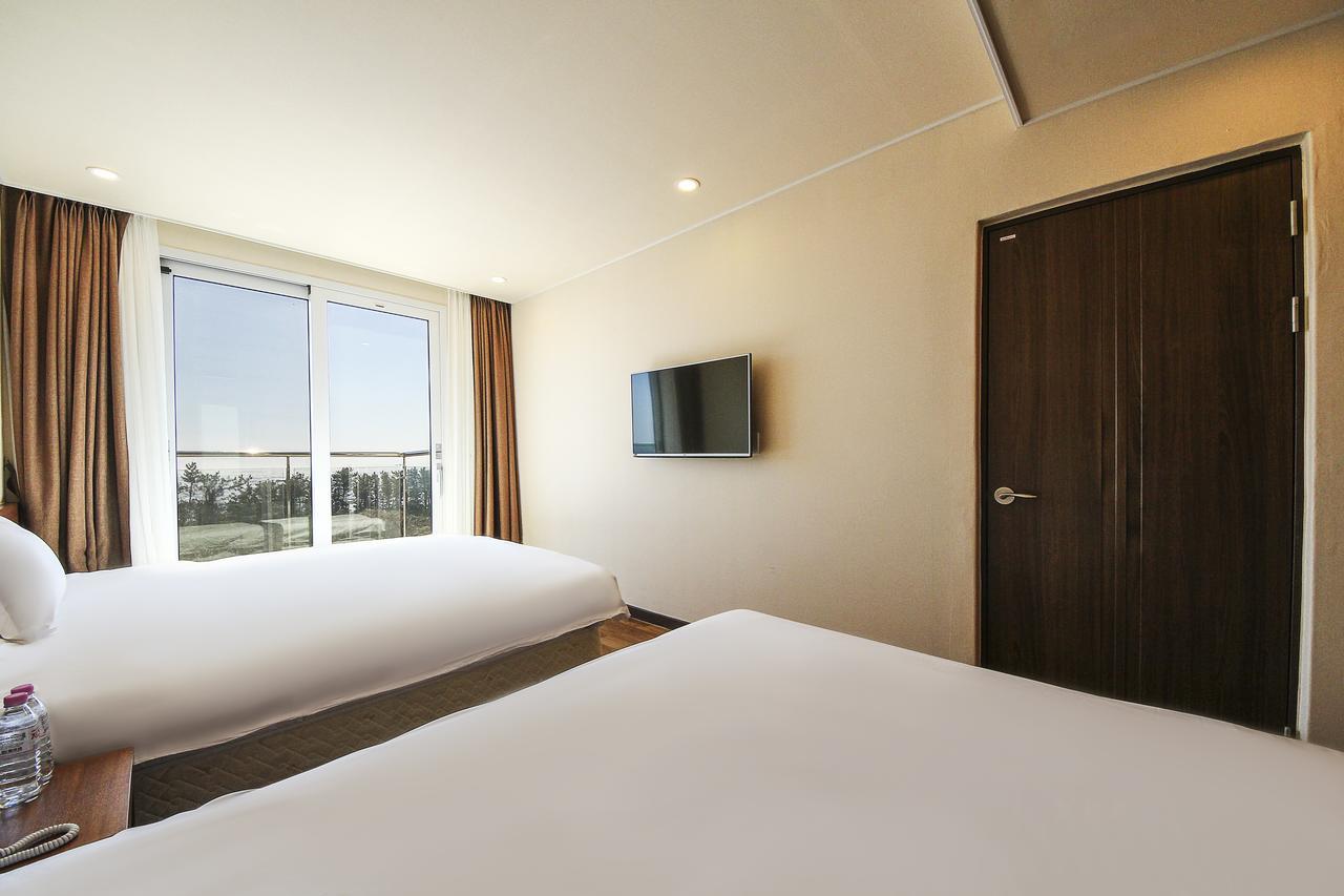 Jeju Jungmun Ocean Blue Hotel Seogwipo Dış mekan fotoğraf