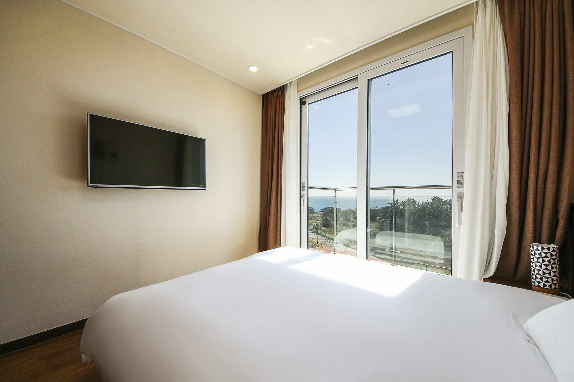 Jeju Jungmun Ocean Blue Hotel Seogwipo Dış mekan fotoğraf