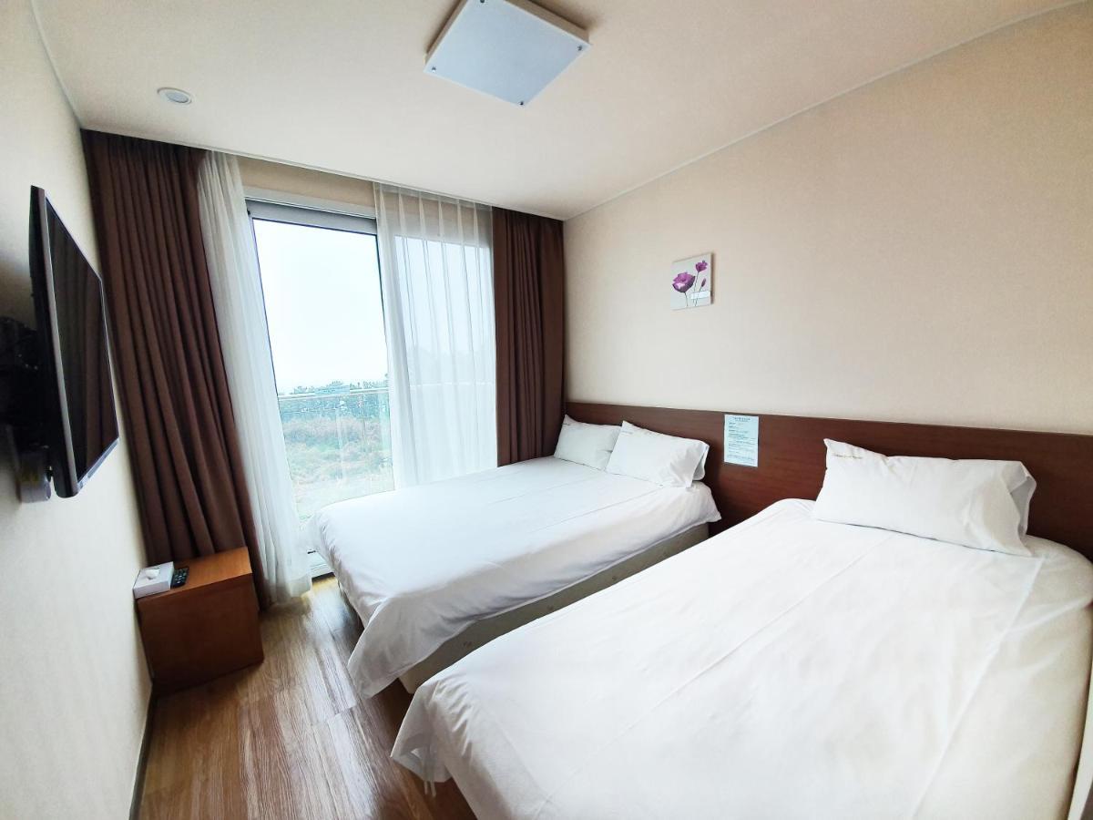 Jeju Jungmun Ocean Blue Hotel Seogwipo Dış mekan fotoğraf
